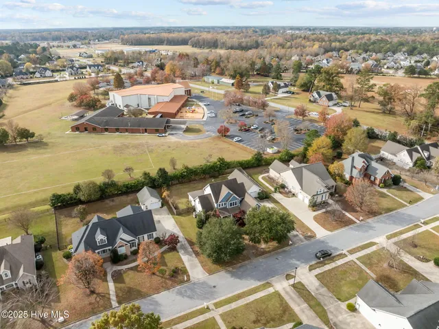 $475,000 | 1505 Trafalgar Drive, Winterville, NC 28590