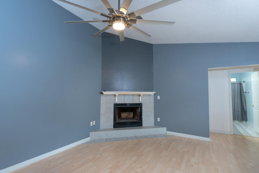 4138 Wilkerson Bluff Road Holt, FL 32564 - Photo 5 of 27 Gallery Image 5