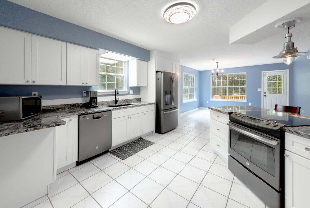 4138 Wilkerson Bluff Road Holt, FL 32564 - Photo 7 of 27 Gallery Image 7