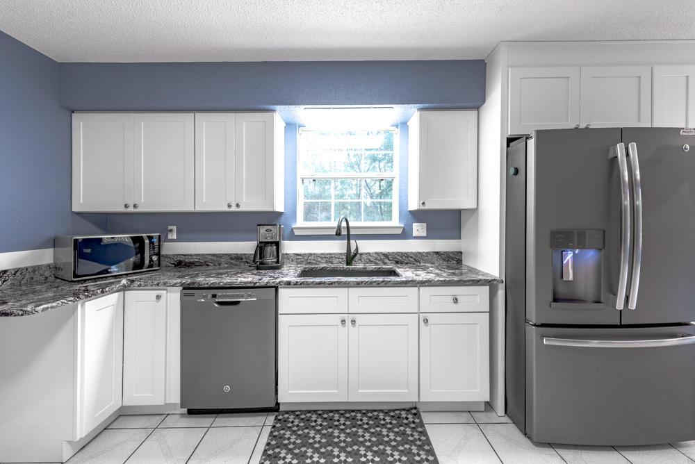 4138 Wilkerson Bluff Road Holt, FL 32564 - Photo 8 of 27 Gallery Image 8