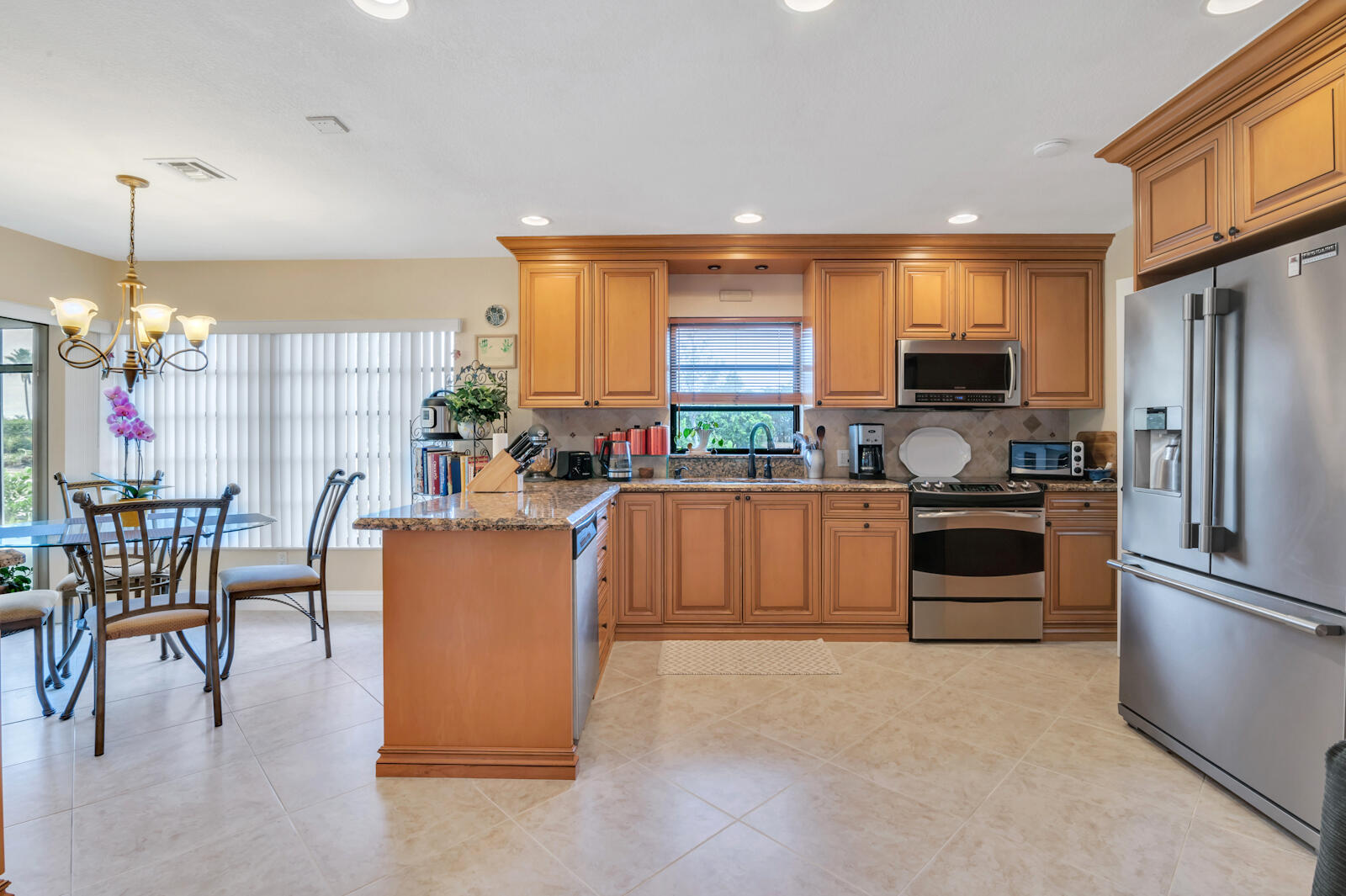 5801 Northwest 3rd Terrace Boca Raton, FL 33487 - Photo 11 of 33 11 Kitchen 01