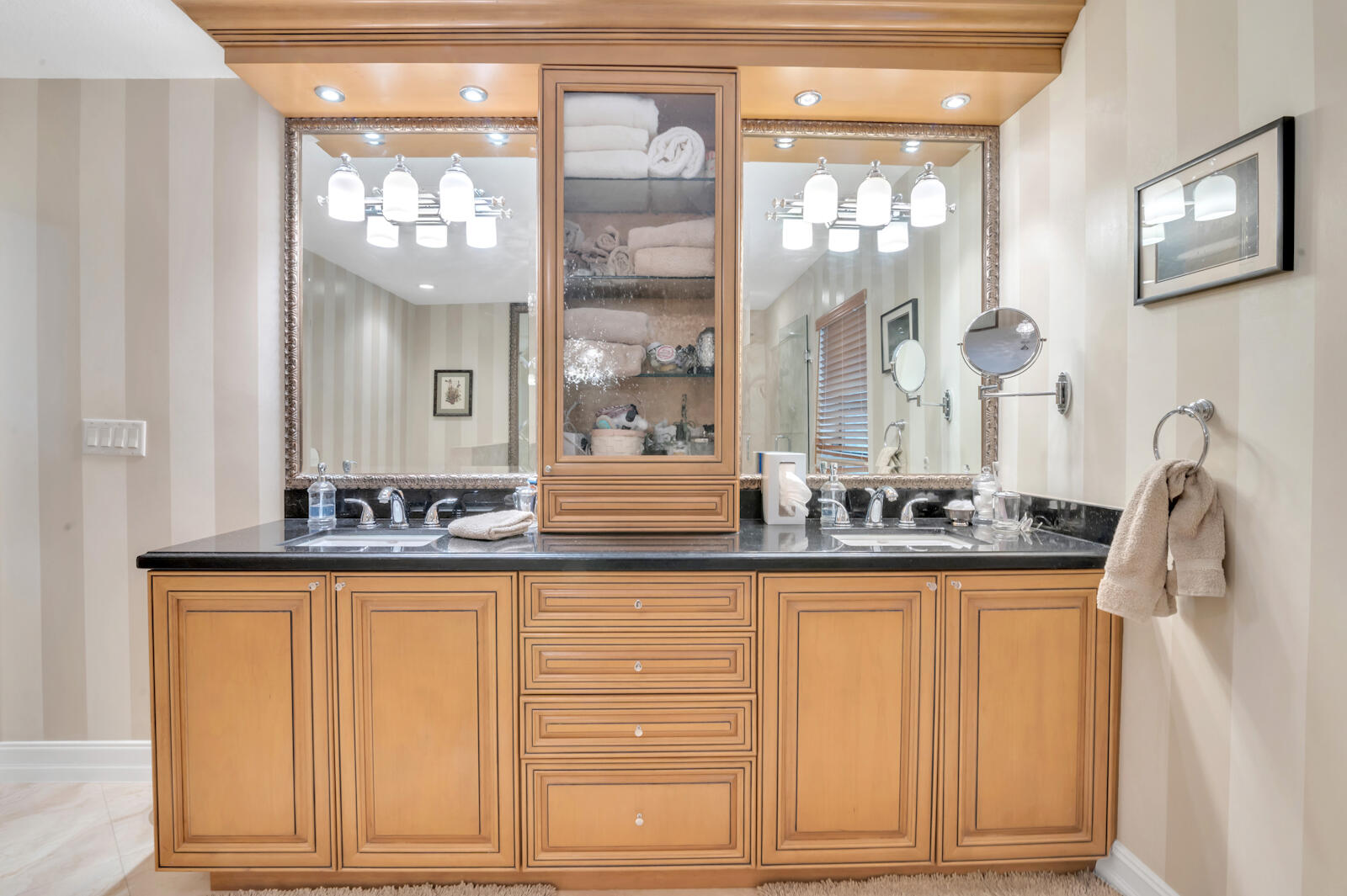 5801 Northwest 3rd Terrace Boca Raton, FL 33487 - Photo 19 of 33 26 Bathroom 02