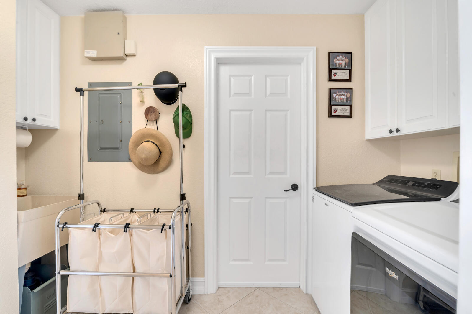 5801 Northwest 3rd Terrace Boca Raton, FL 33487 - Photo 26 of 33 28 Laundry 01