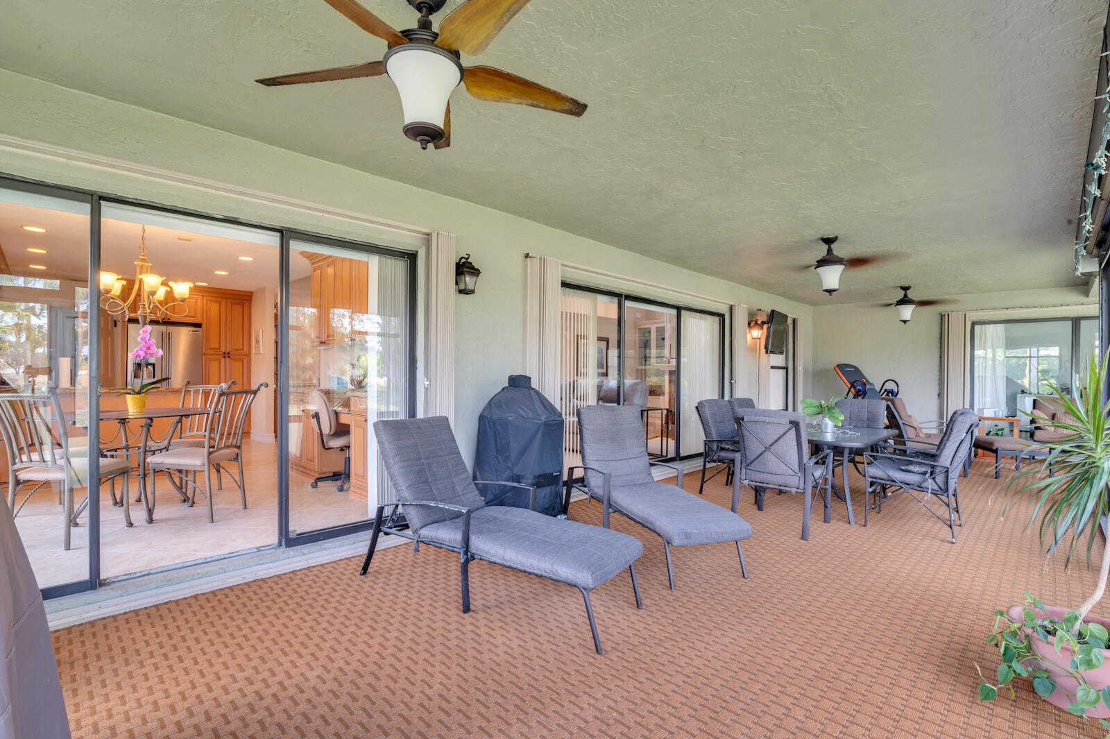 5801 Northwest 3rd Terrace Boca Raton, FL 33487 - Photo 28 of 33 30 Patio 02