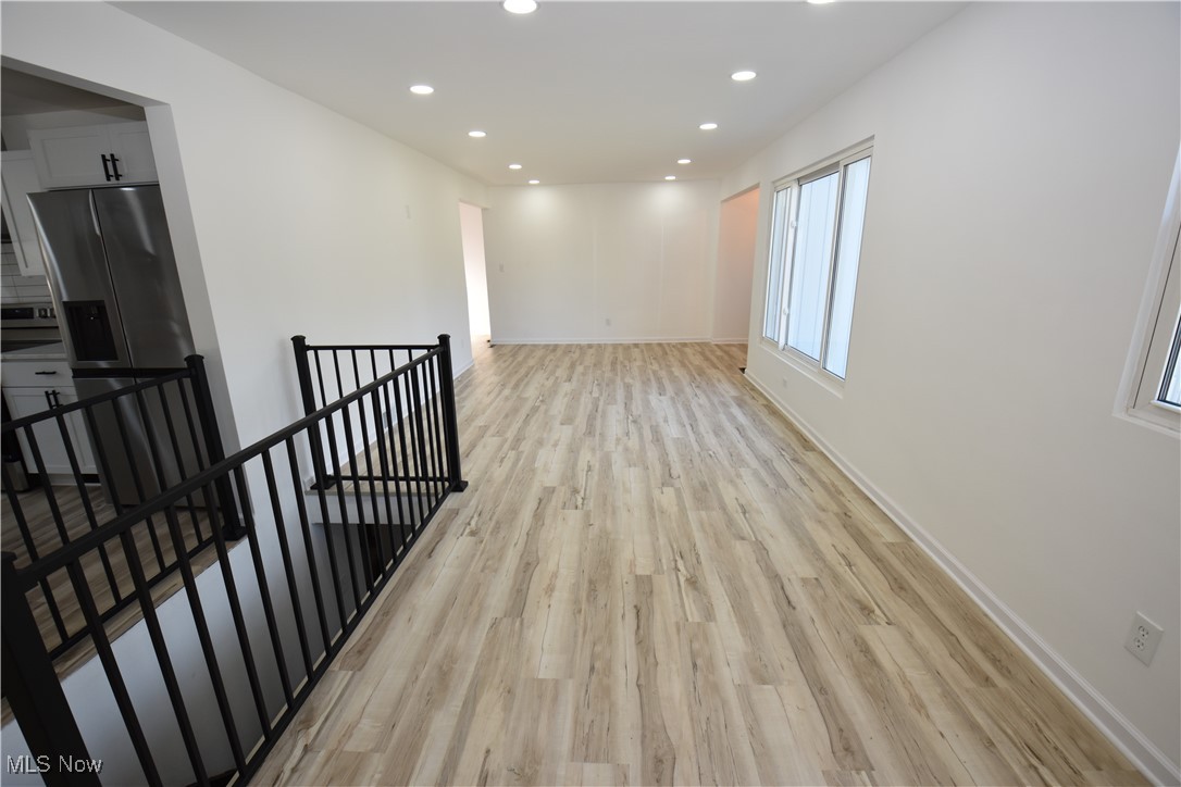 90 West Caston Road New Franklin, OH 44319 - Photo 9 of 42 Gallery Image 9