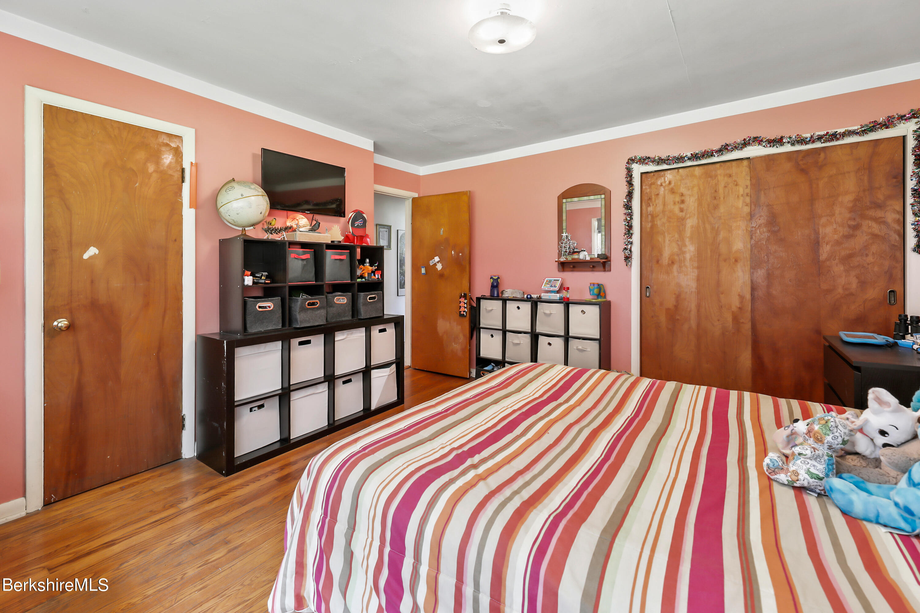 36 Lenox Road West Stockbridge, MA 01266 - Photo 20 of 30 a bedroom with a bed and a dresser