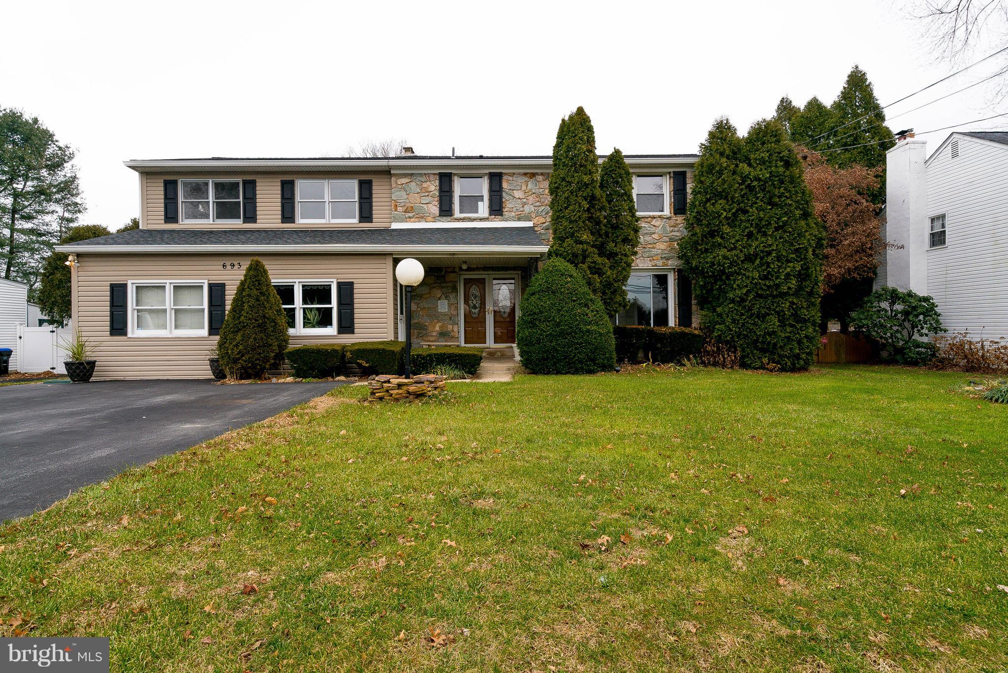 693 Cherry Tree Road Aston, PA 19014 - Photo 1 of 32 Gallery Image 1
