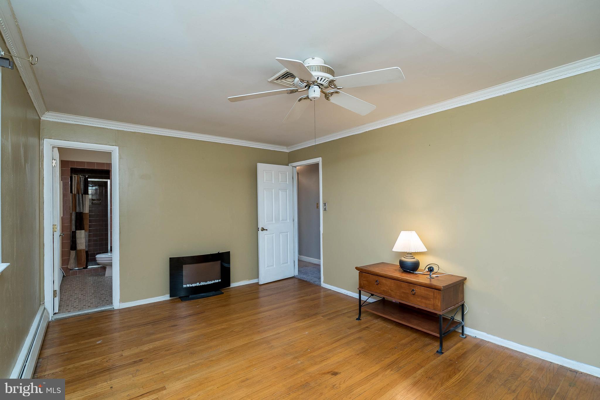 693 Cherry Tree Road Aston, PA 19014 - Photo 14 of 32 Gallery Image 14