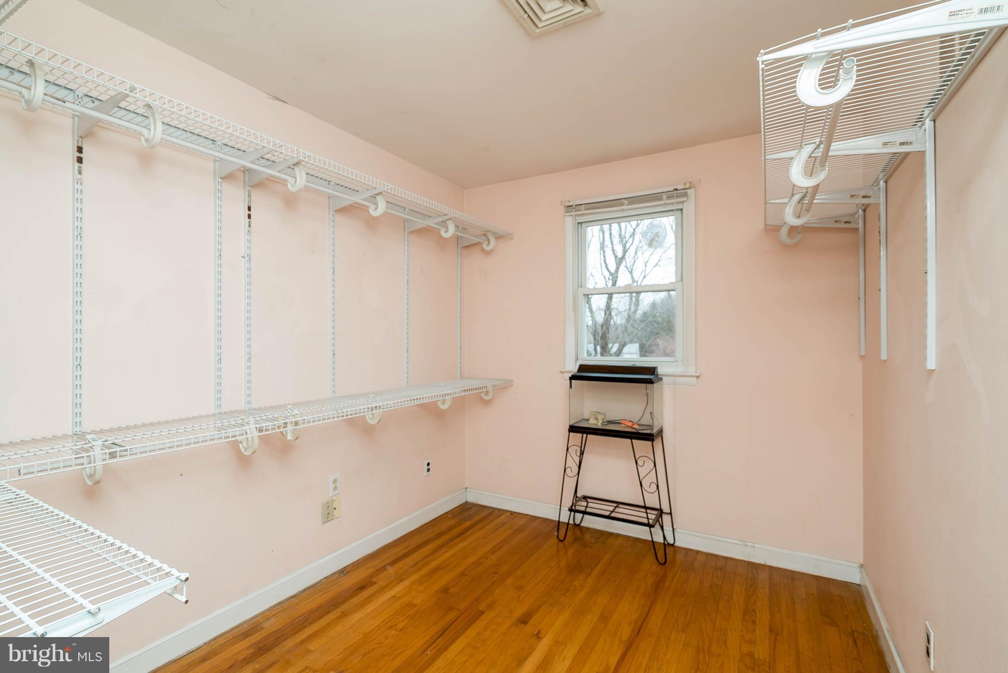 693 Cherry Tree Road Aston, PA 19014 - Photo 22 of 32 Gallery Image 22