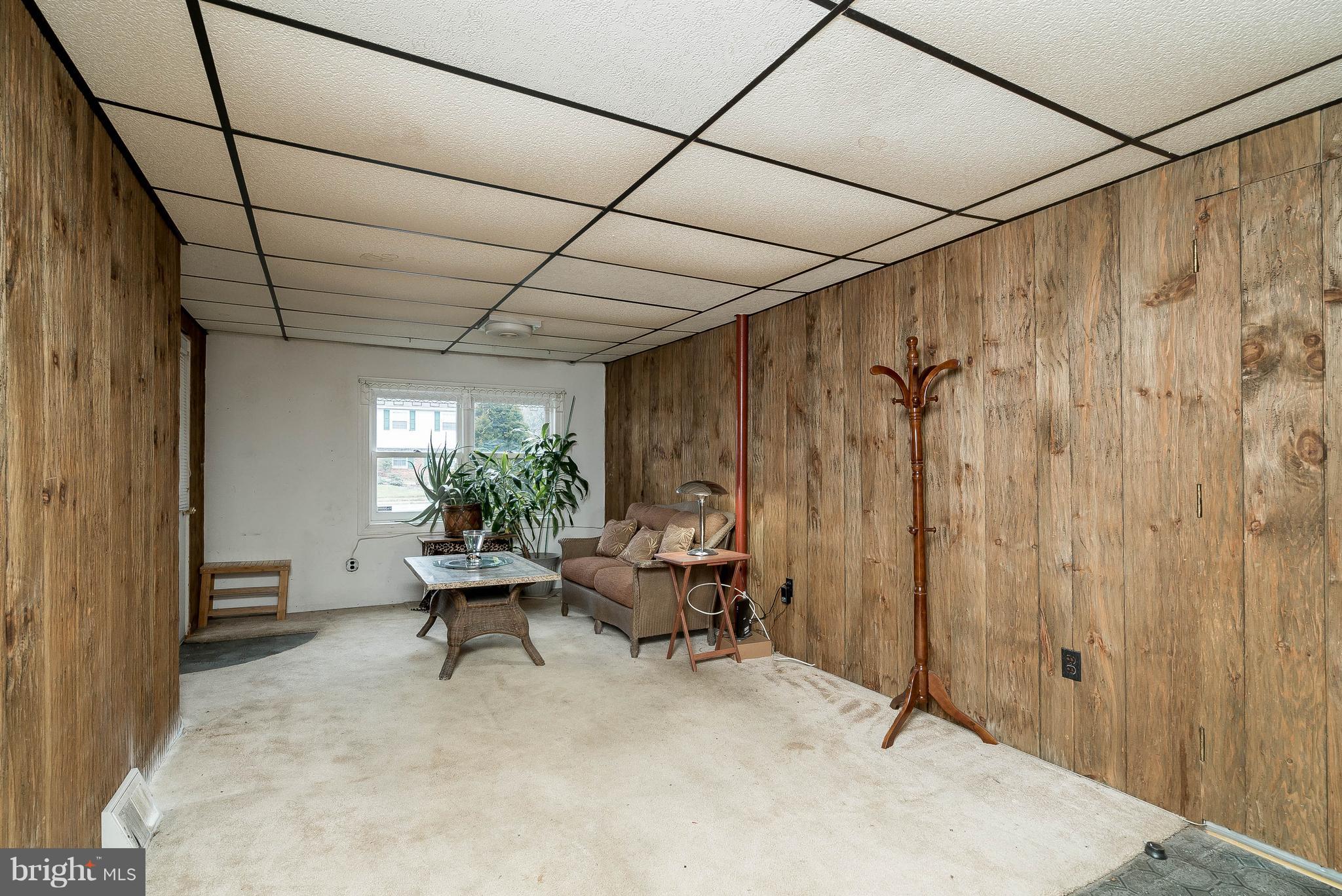693 Cherry Tree Road Aston, PA 19014 - Photo 10 of 32 Gallery Image 10