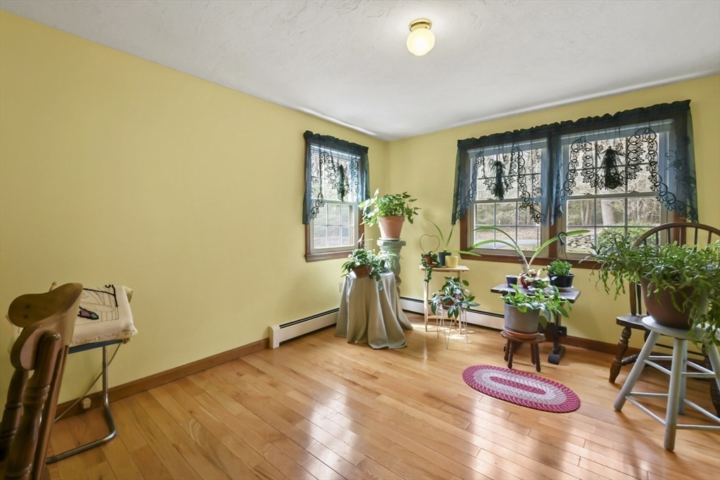 36 Osgood Road Charlton, MA 01507 - Photo 23 of 42