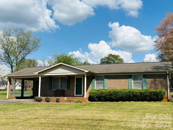 $239,000 | 136 Devon Lane, Statesville, NC 28625
