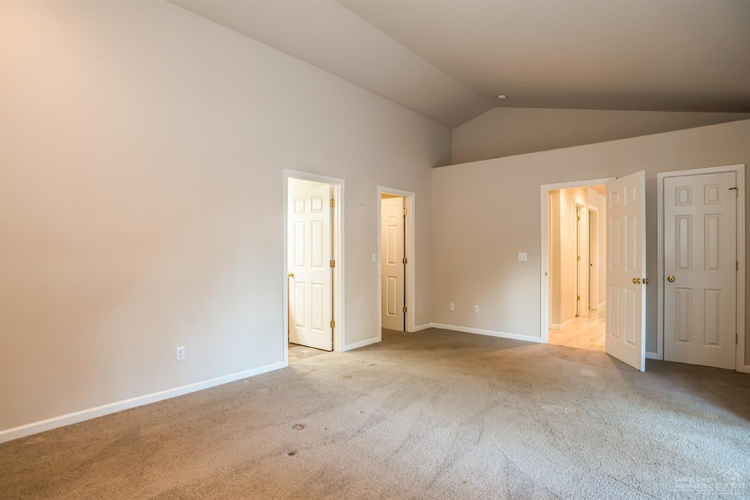 55932 Black Duck Road Bend, OR 97707 - Photo 12 of 25 Additional Photo