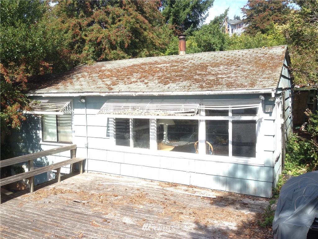 2210 Wagner Road Camano Island, WA 98282 - Photo 4 of 8 Gallery Image 4