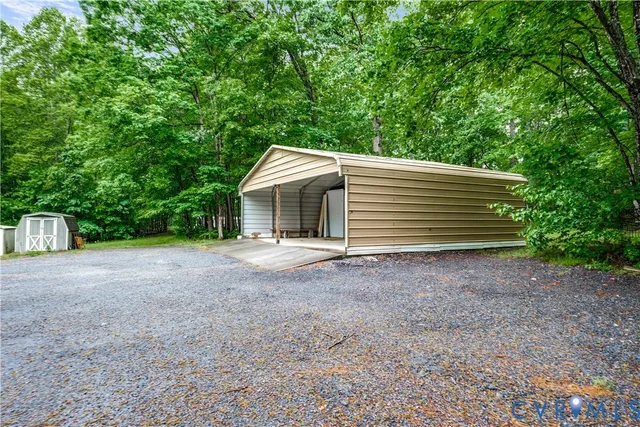 $324,900 | 3251 Bethlehem Road, Charlotte Court House, VA 23923