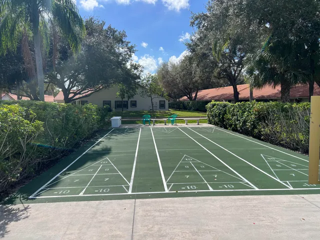 a view of a tennis court