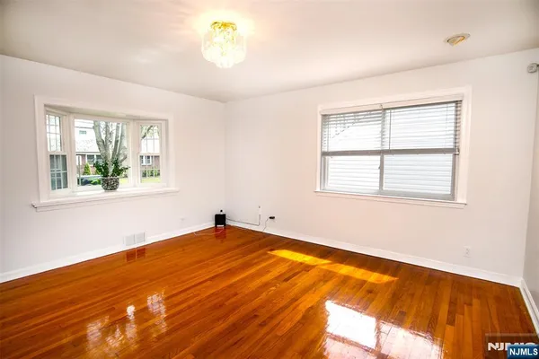 $729,900 | 352 Billington Road, Teaneck, NJ 07666
