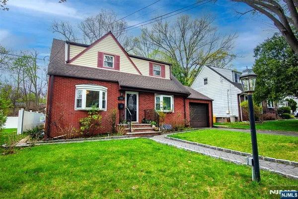 $729,900 | 352 Billington Road, Teaneck, NJ 07666