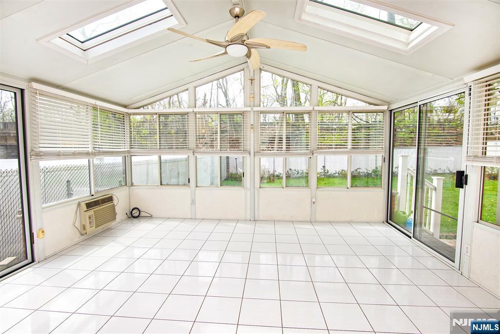 352 Billington Road Teaneck, NJ 07666 - Photo 6 of 32