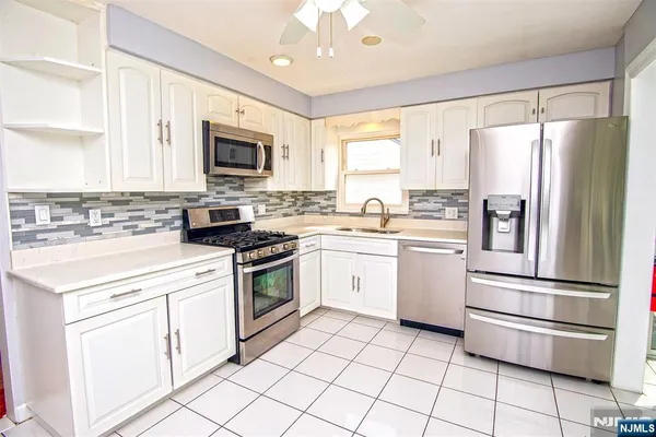 $729,900 | 352 Billington Road, Teaneck, NJ 07666