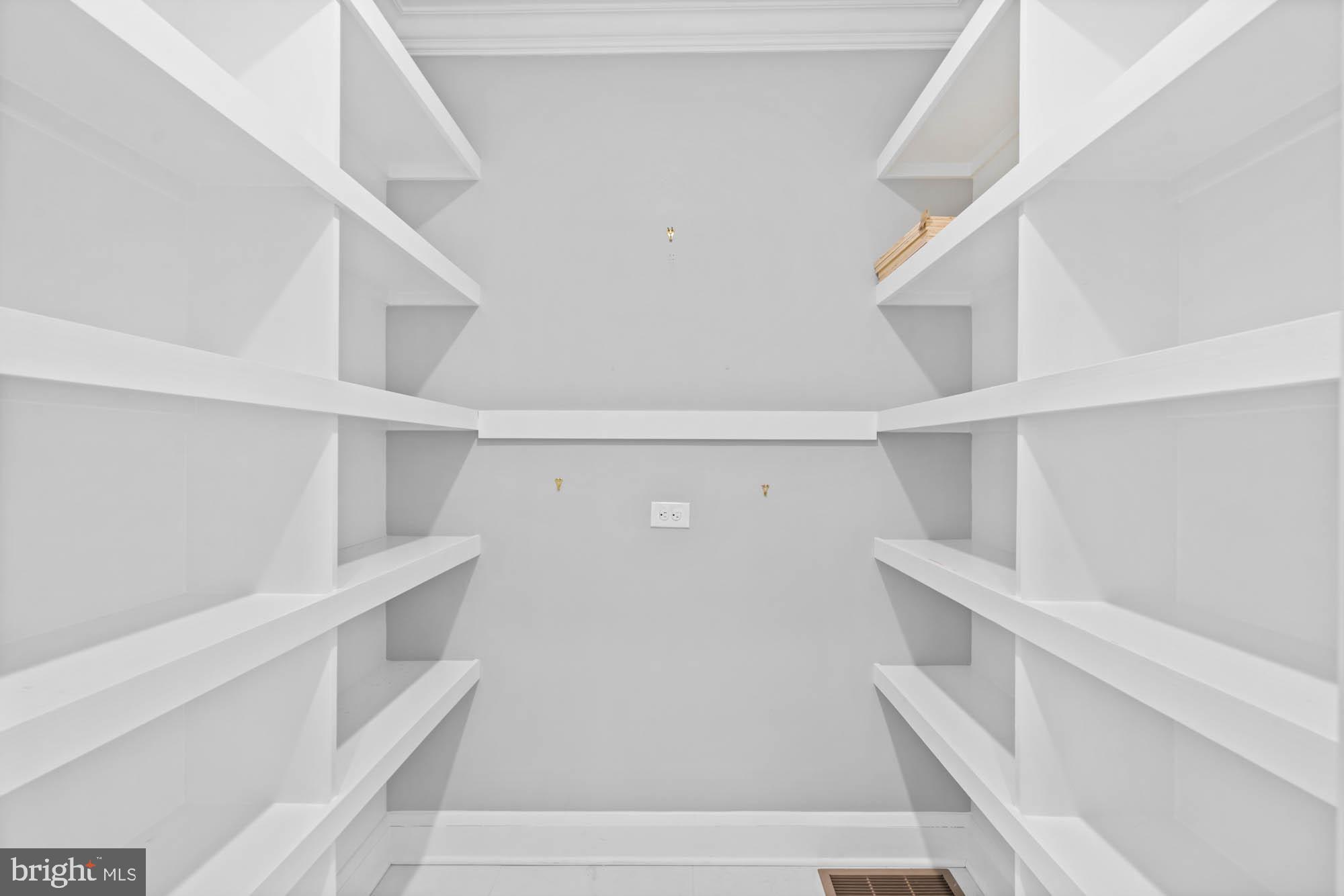 7 Charlcote Place Baltimore, MD 21218 - Photo 37 of 88