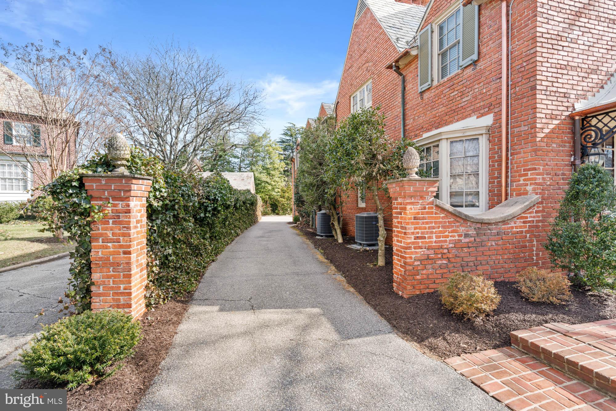 7 Charlcote Place Baltimore, MD 21218 - Photo 7 of 88