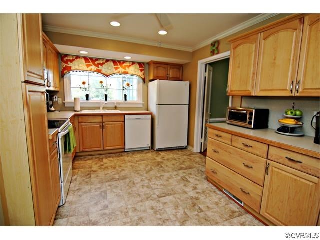 8420 Yolanda Road Henrico, VA 23229 - Photo 6 of 19 Gallery Image 6
