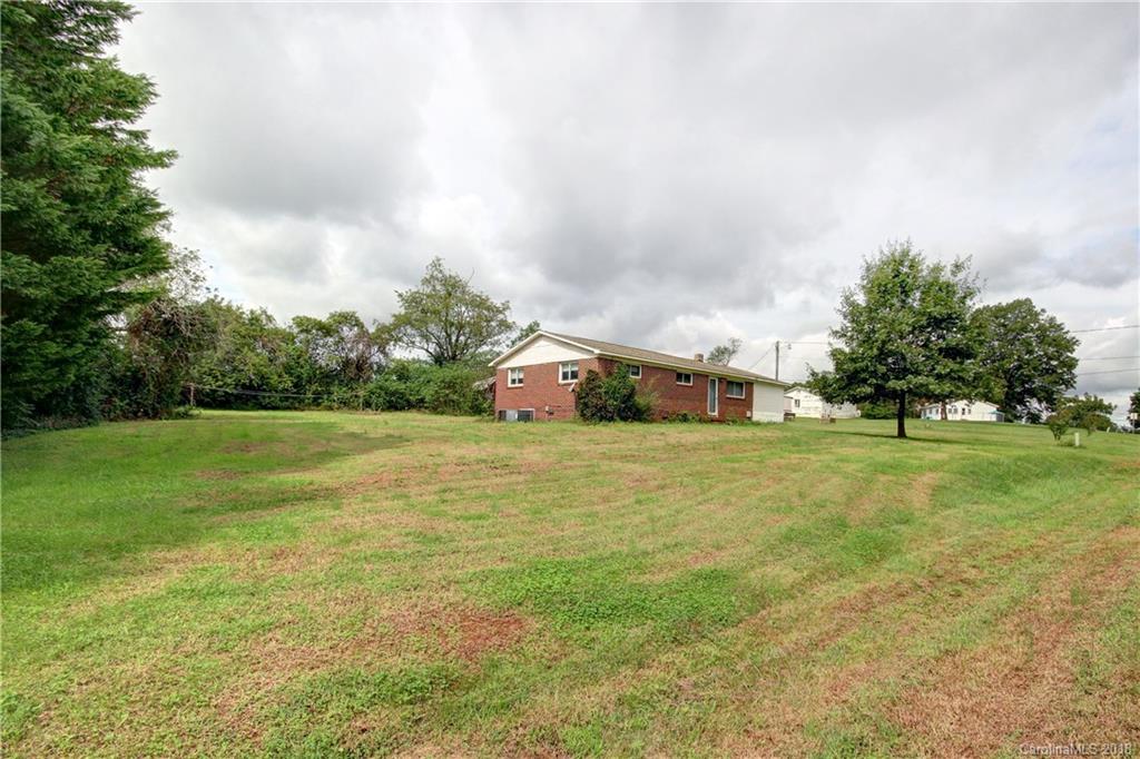 122 Country View Road Statesville, NC 28625 - Photo 22 of 23 Gallery Image 22