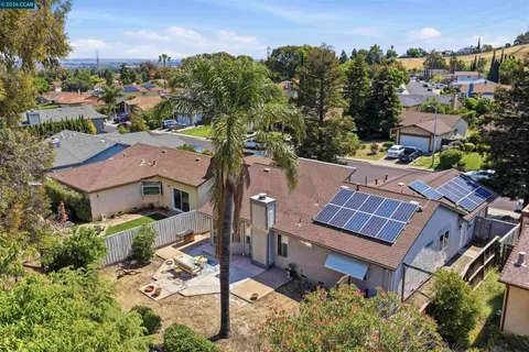 $629,000 | 2240 Concord Drive, Pittsburg, CA 94565