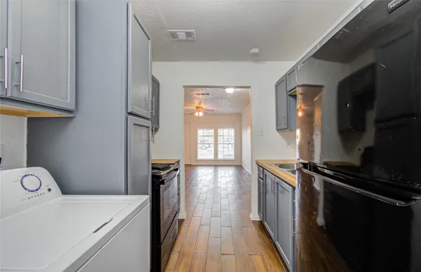 $315,000 | 15216 Wickbriar Drive, Houston, TX 77053