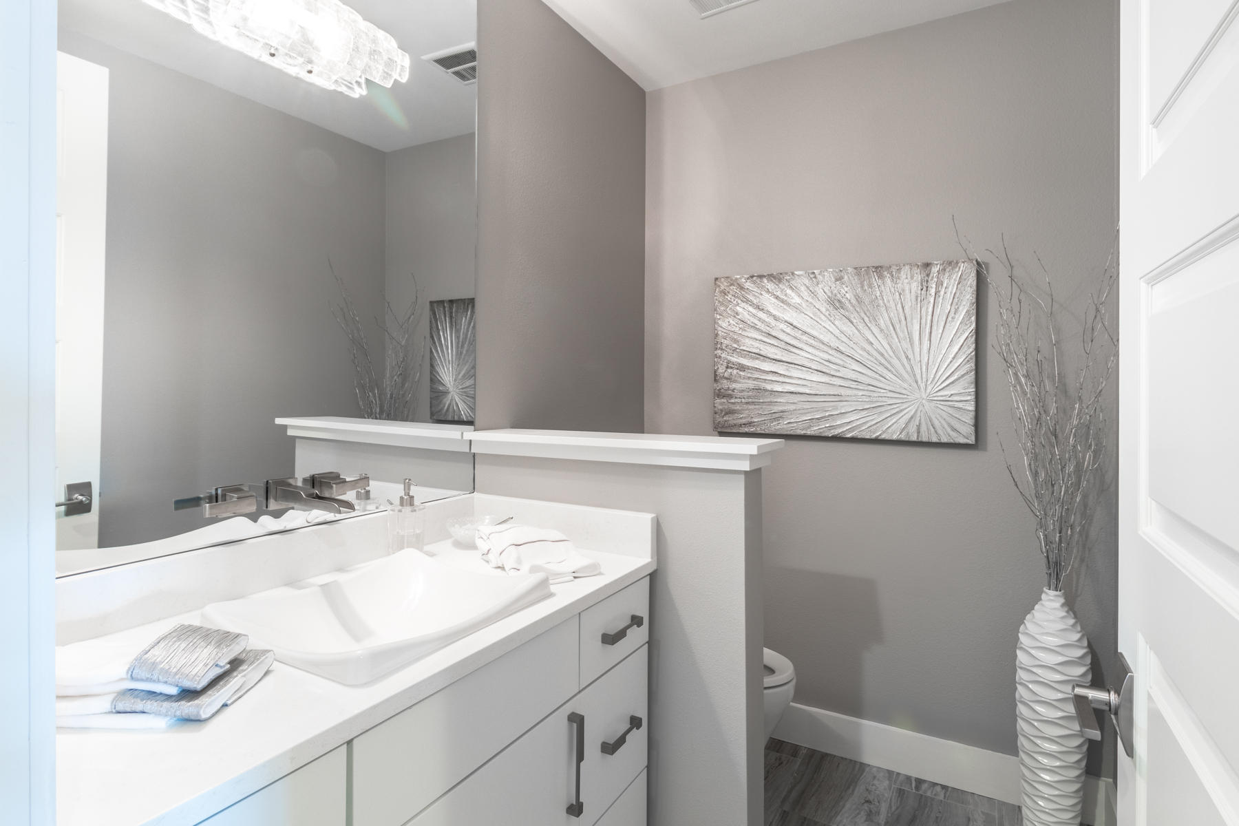 211 Durango Road, Unit 617 Destin, FL 32541 - Photo 3 of 56 a bathroom with a sink and a mirror