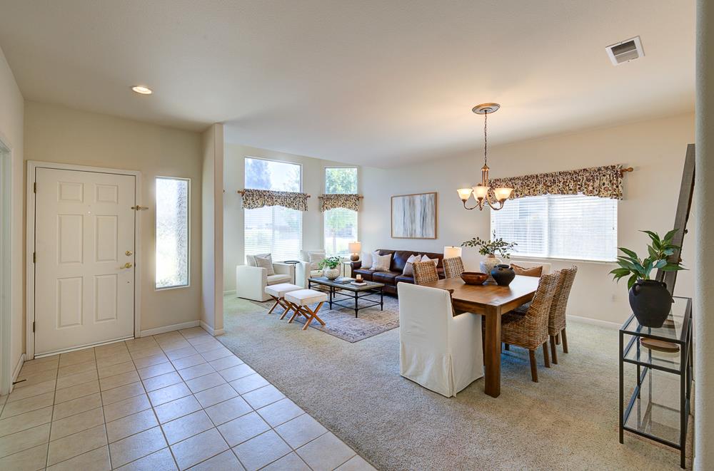 2671 Rall Avenue Clovis, CA 93611 - Photo 9 of 49