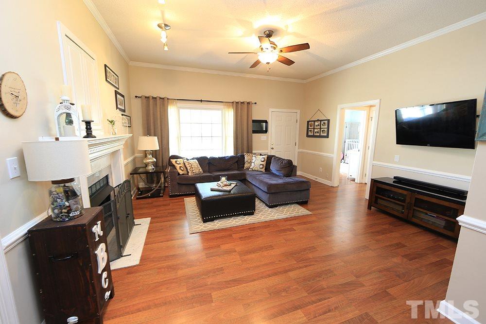 4312 Emmit Drive Raleigh, NC 27604 - Photo 4 of 21 Gallery Image 4