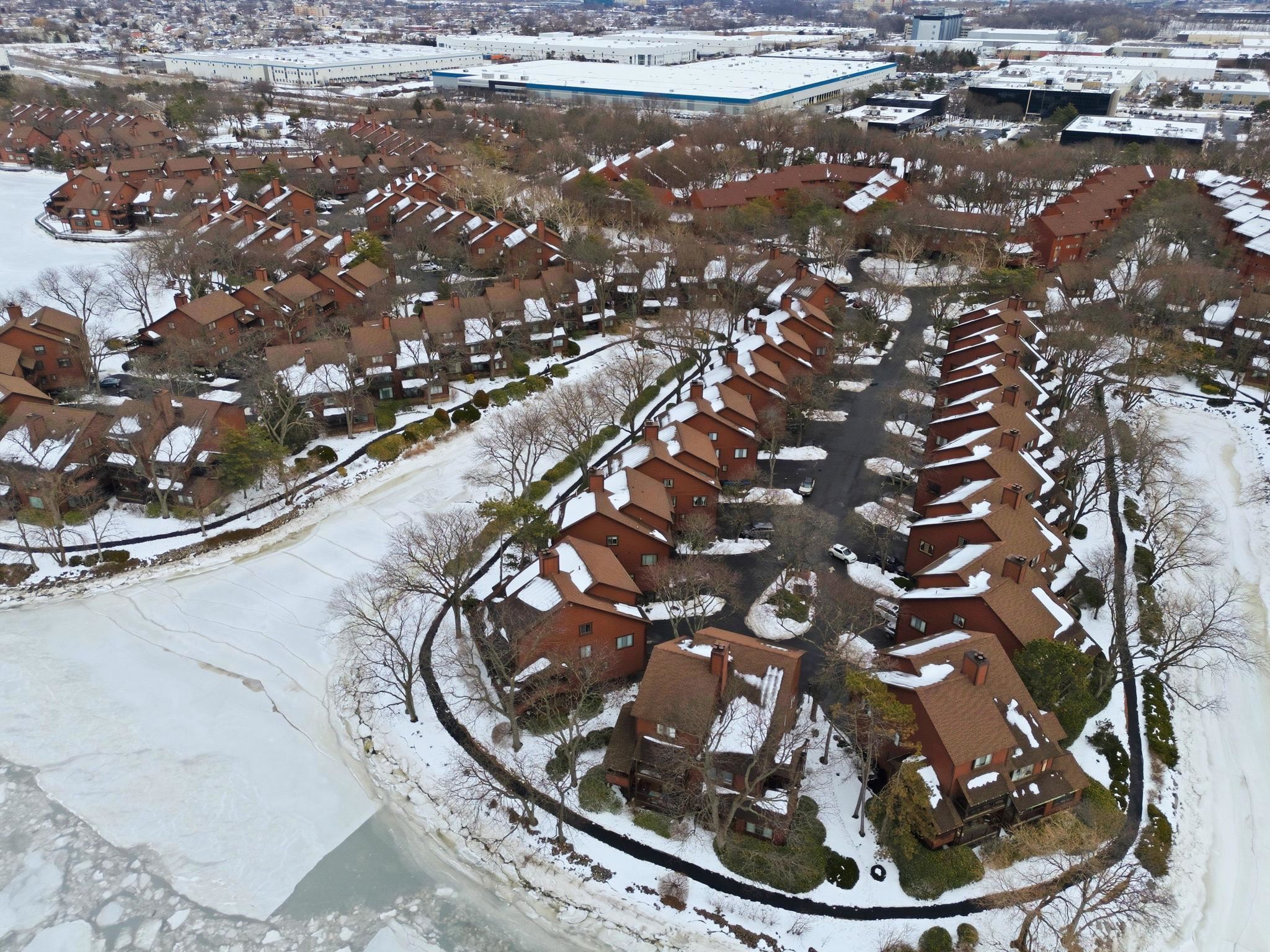 274 Sunset Key, Unit 274 Secaucus, NJ 07094 - Photo 41 of 50 a view of a lake
