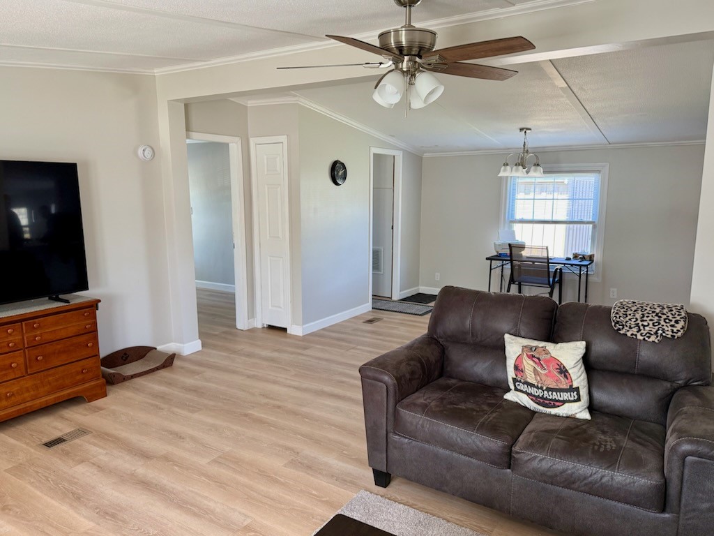 41 Wright Way Coventry, RI 02816 - Photo 12 of 18 Living Room