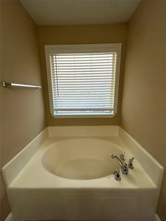 $1,795 | 5865 Fir Tree Lane, Fort Worth, TX 76123