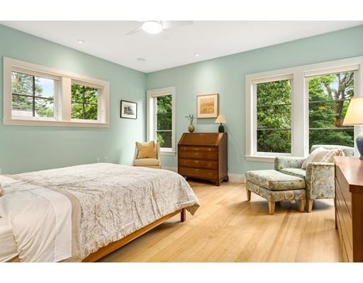 20 Howells Road Belmont, MA 02478 - Photo 19 of 34