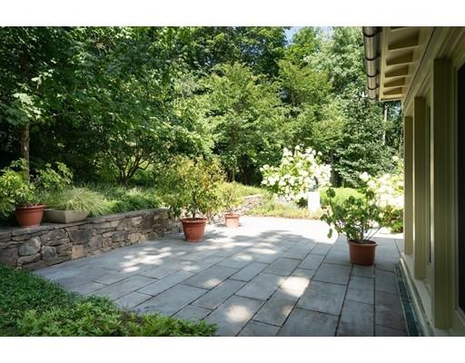 20 Howells Road Belmont, MA 02478 - Photo 27 of 34