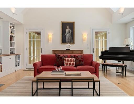 20 Howells Road Belmont, MA 02478 - Photo 9 of 34