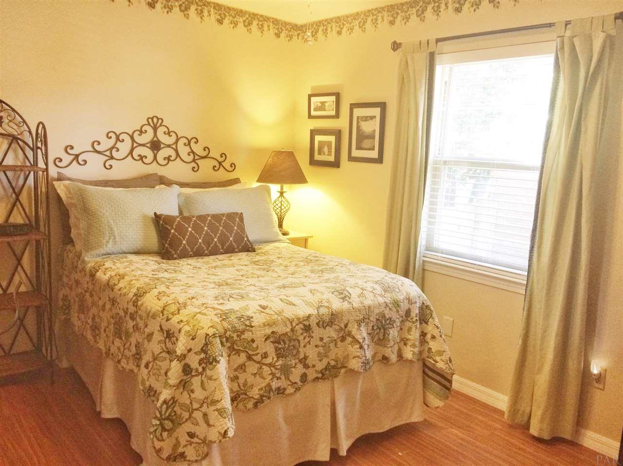 3028 Ranchette Square Gulf Breeze, FL 32563 - Photo 19 of 25 Gallery Image 19