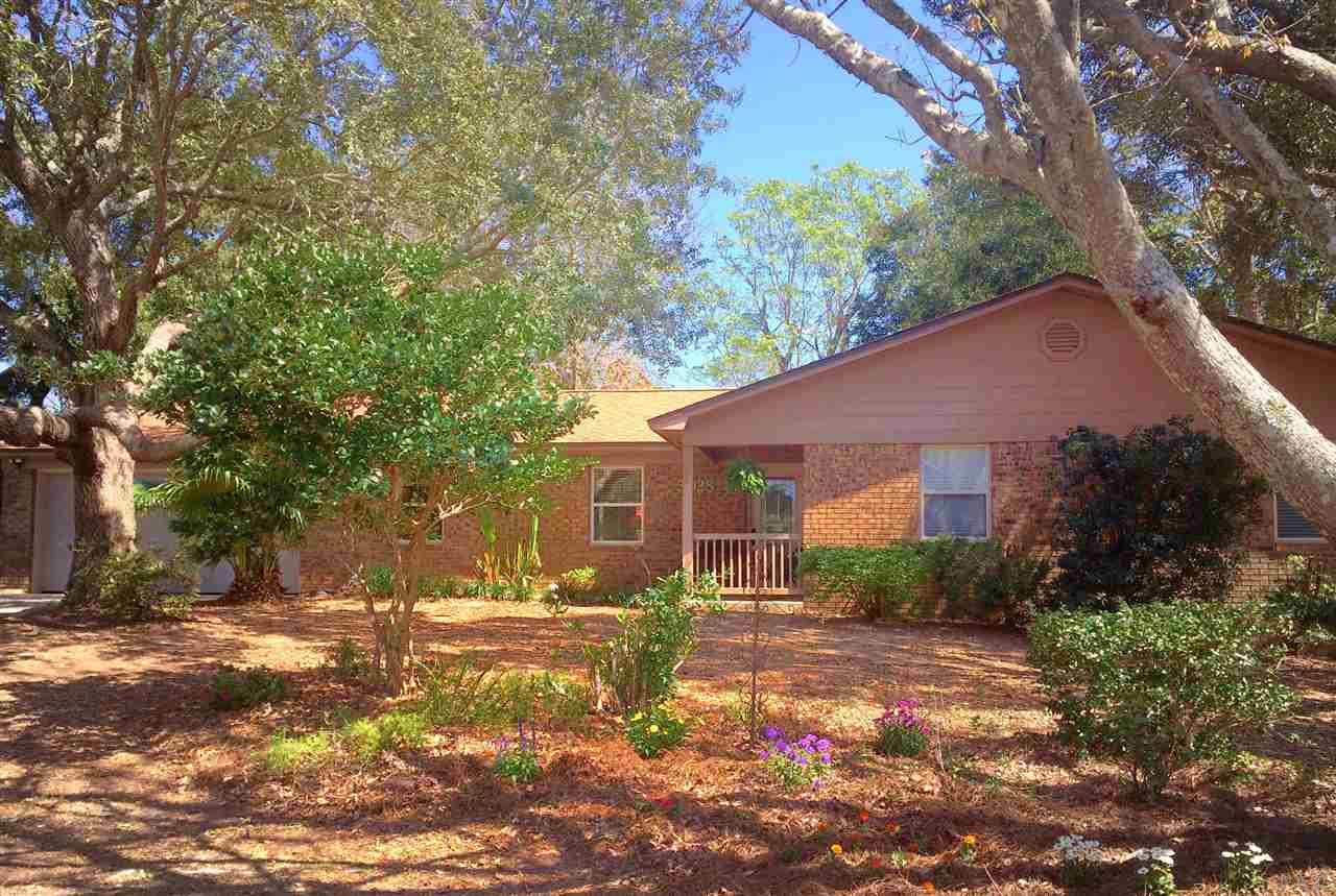 3028 Ranchette Square Gulf Breeze, FL 32563 - Photo 2 of 25 Gallery Image 2