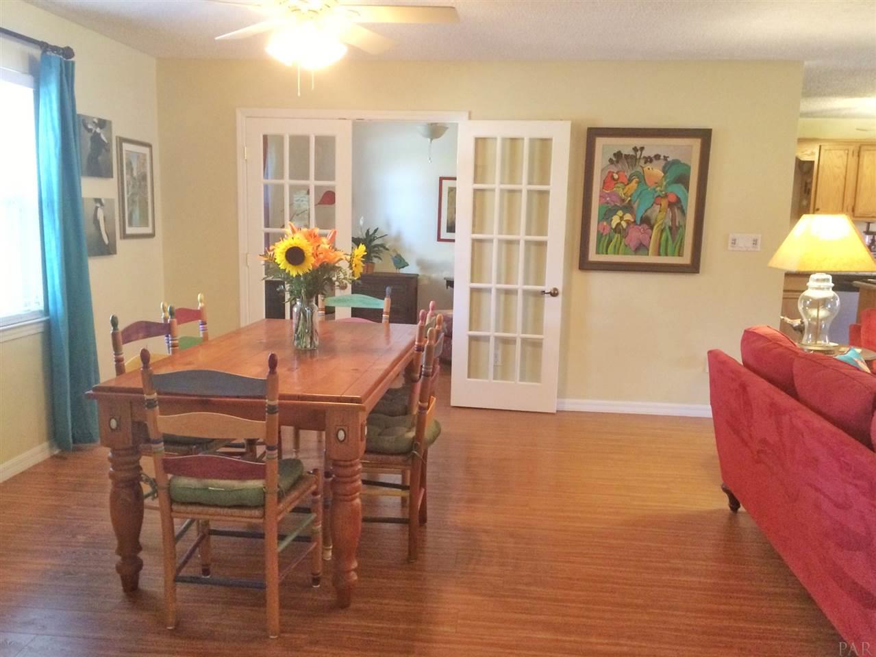3028 Ranchette Square Gulf Breeze, FL 32563 - Photo 4 of 25 Gallery Image 4
