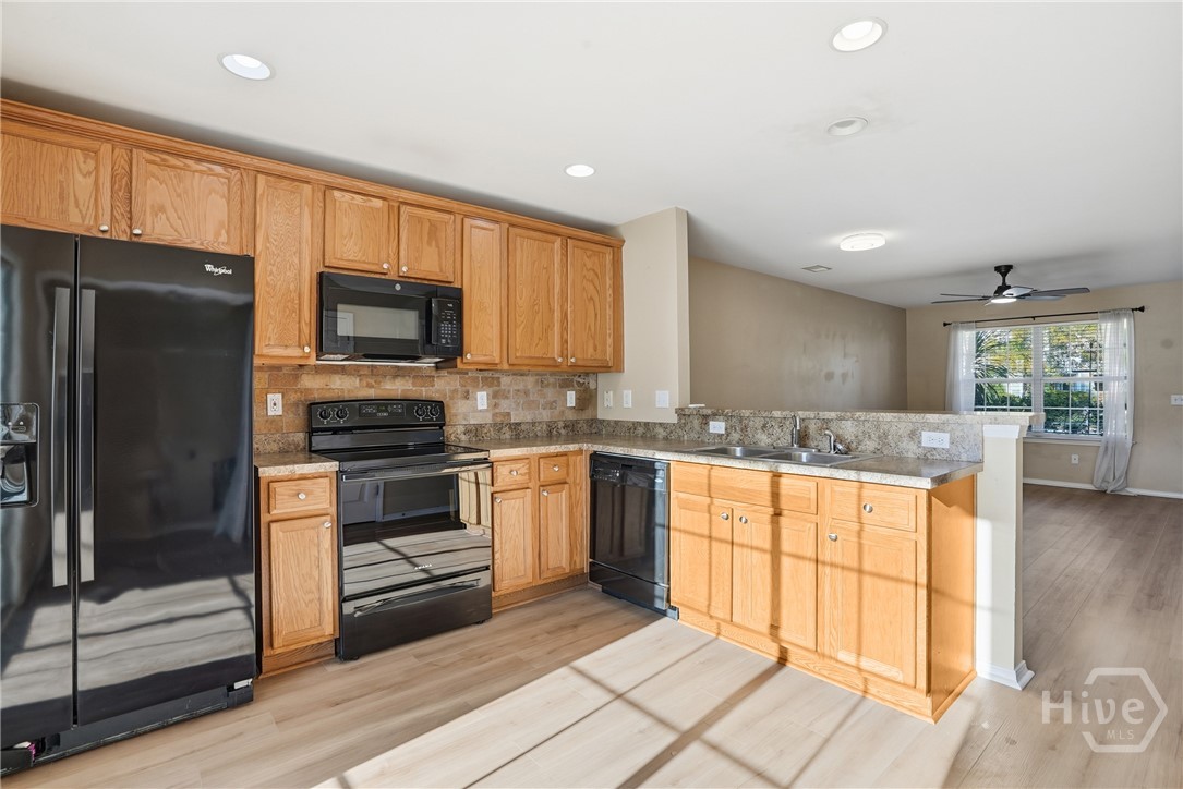 75 Fairgreen Street Savannah, GA 31407 - Photo 12 of 42