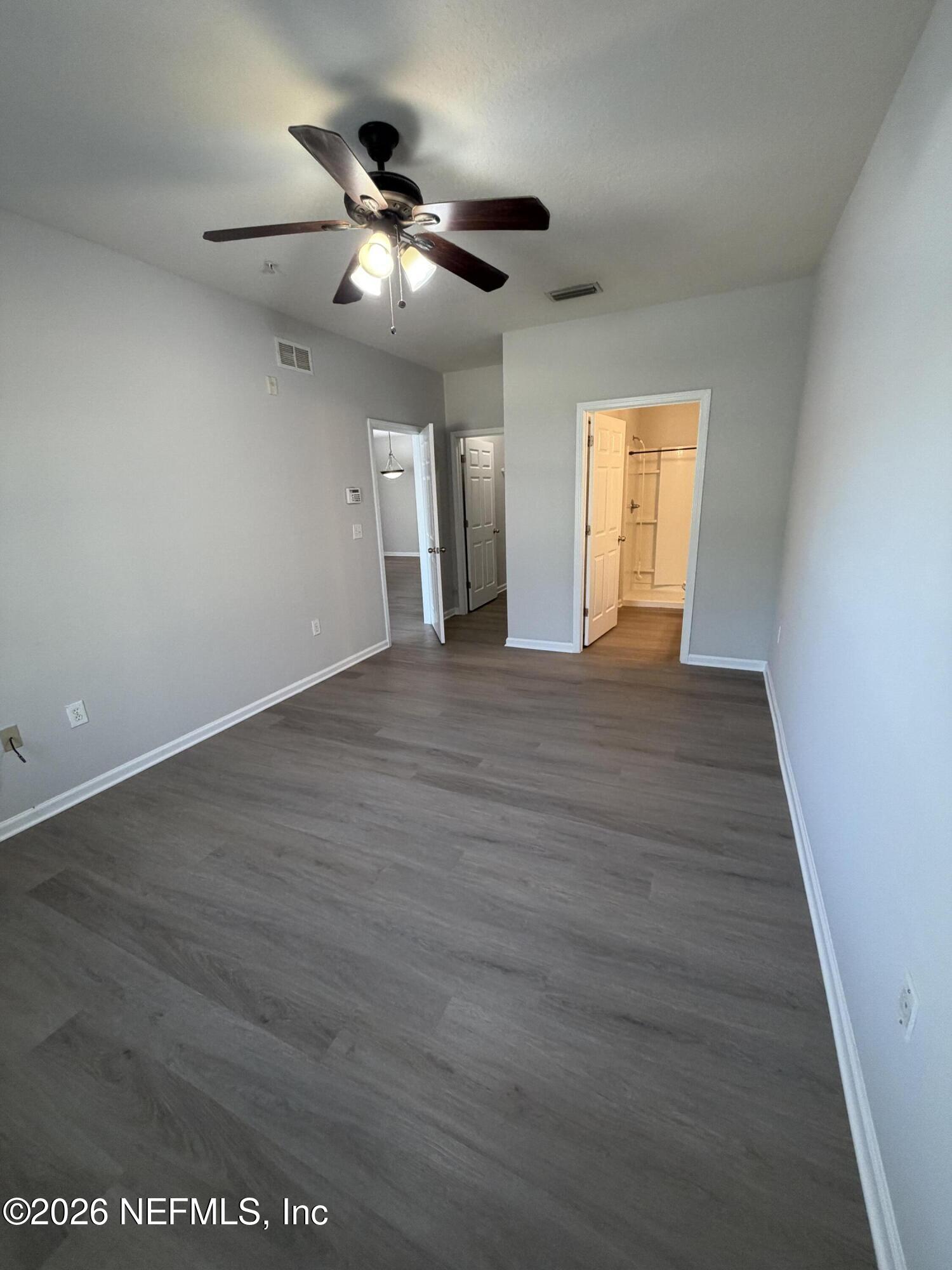 8201 Green Parrot Road, Unit 106 Jacksonville, FL 32256 - Photo 25 of 53 IMG_9556