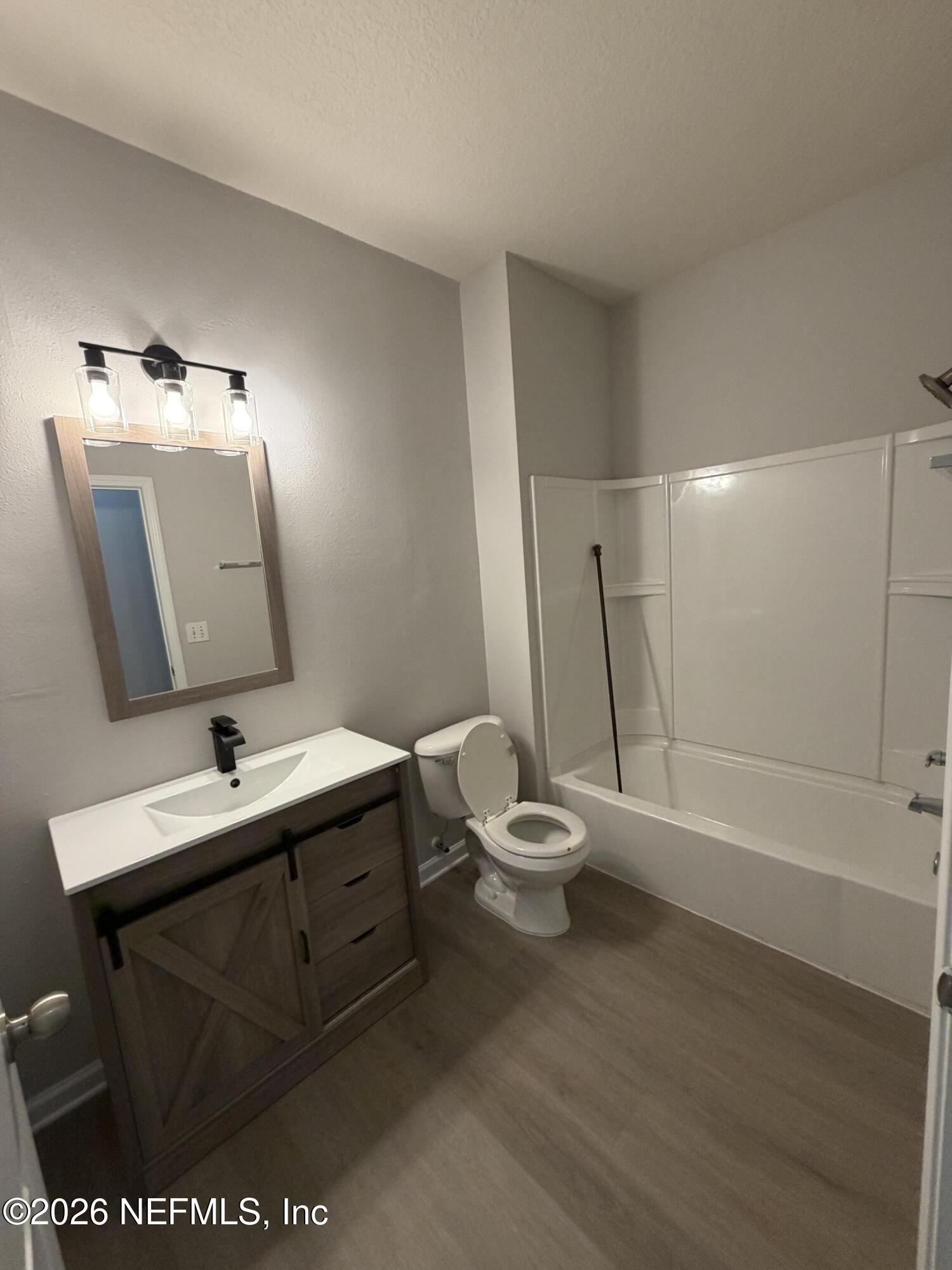 8201 Green Parrot Road, Unit 106 Jacksonville, FL 32256 - Photo 29 of 53 IMG_9560