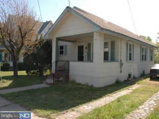 316 Dauphin Street Riverside, NJ 08075 - Photo 1 of 6