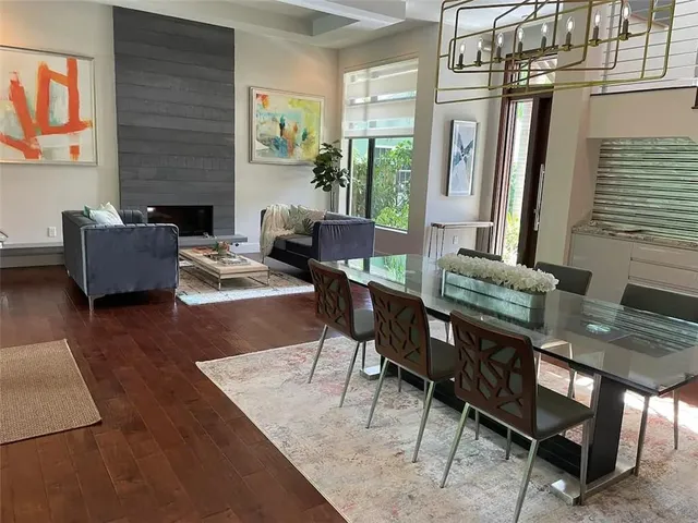 a view of a livingroom with furniture and window