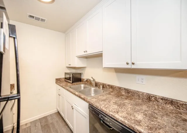 $167,000 | 6400 66th Avenue, Unit 14, Sacramento, CA 95823