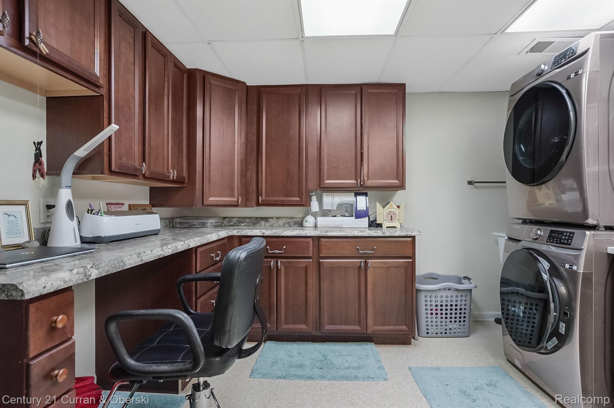 866 GreenView Court, Unit 6 Rochester, MI 48307 - Photo 58 of 64 Laundry/Activity Room