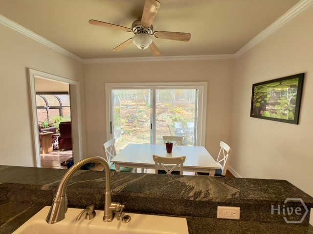 335 Millstone Circle Athens, GA 30605 - Photo 12 of 27 Kitchen view to patio & firepit